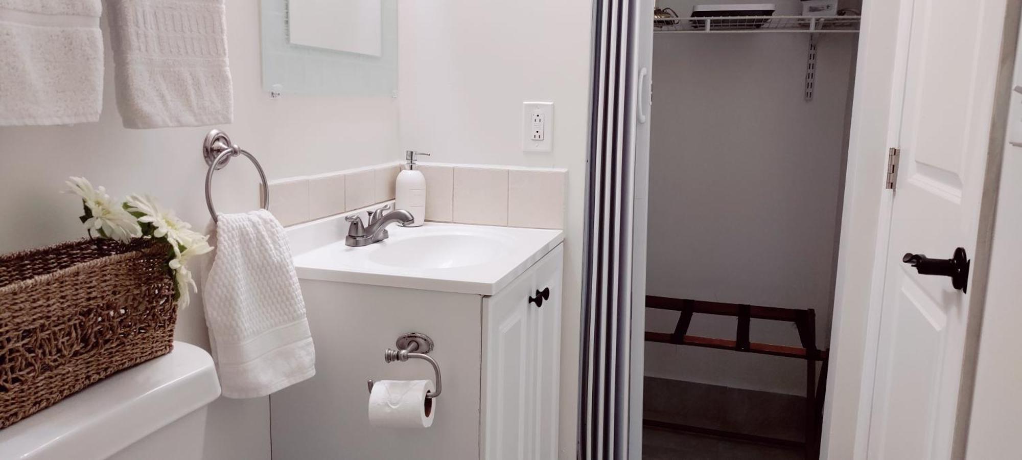 Loft Close To Downtown, Raymond James Stadium, Airport And Many More Places Tampa Extérieur photo