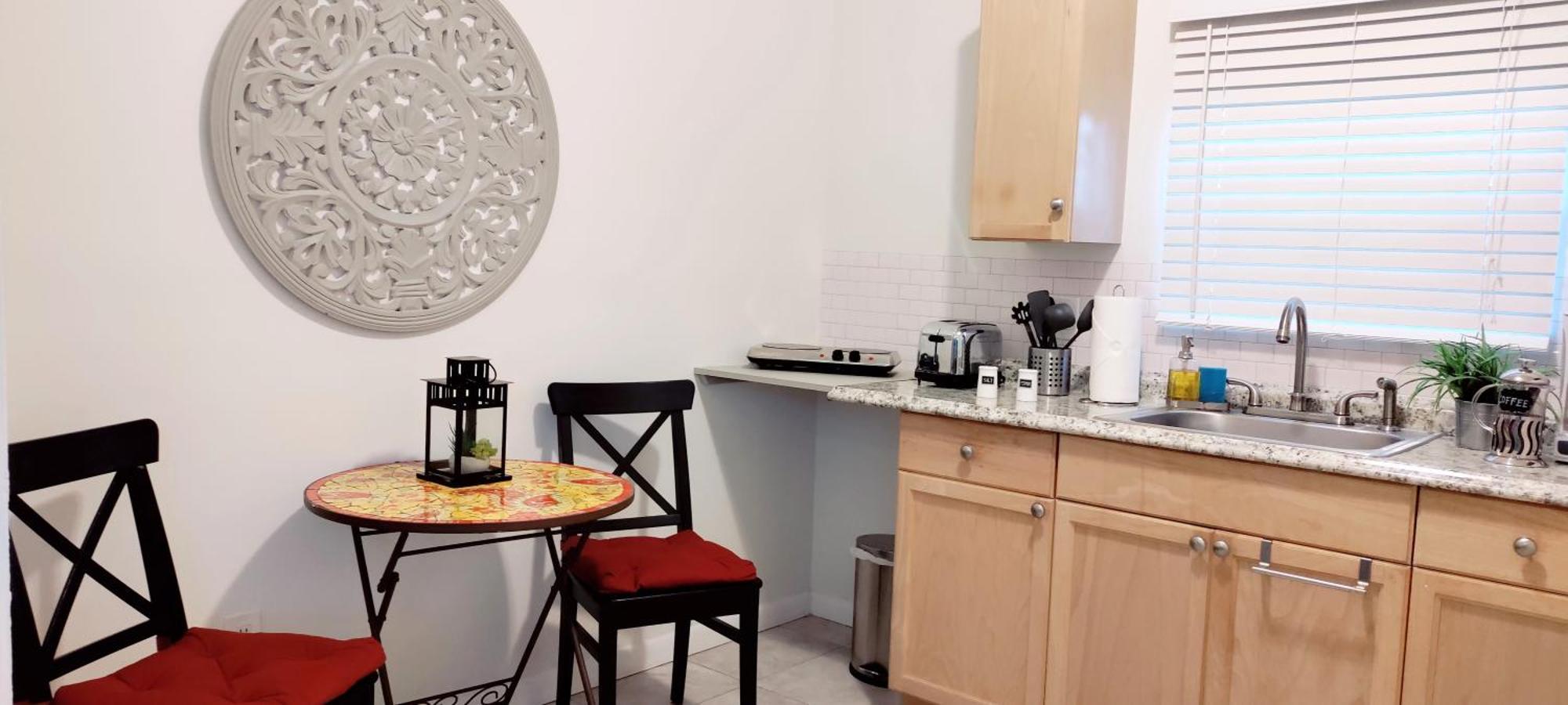 Loft Close To Downtown, Raymond James Stadium, Airport And Many More Places Tampa Extérieur photo
